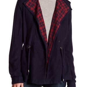 ❣️EUC Skies are Blue plaid knit jacket